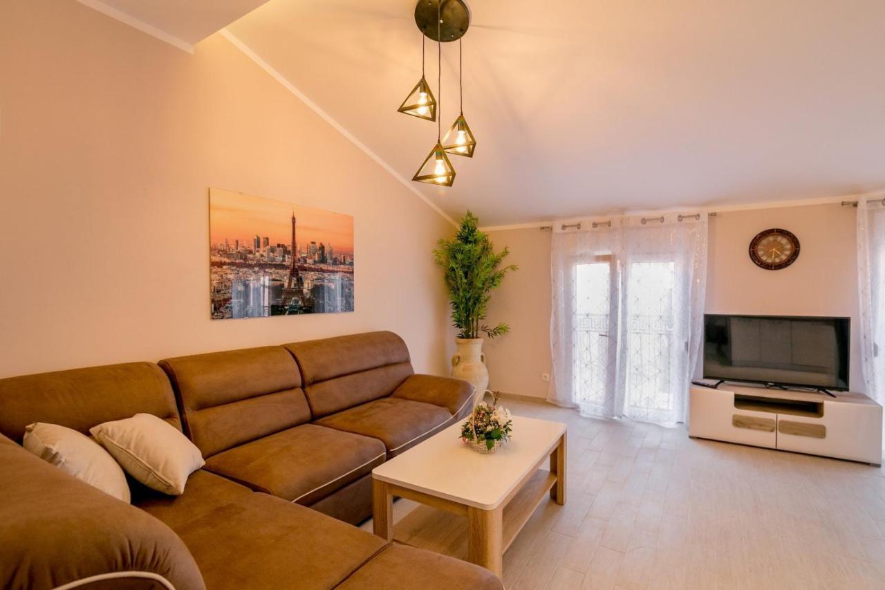 Apartmani Matej Cattaro Esterno foto