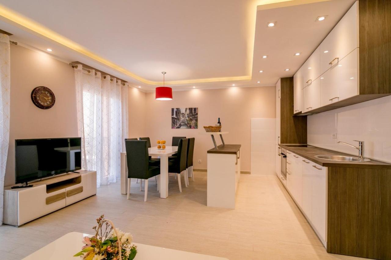 Apartmani Matej Cattaro Esterno foto