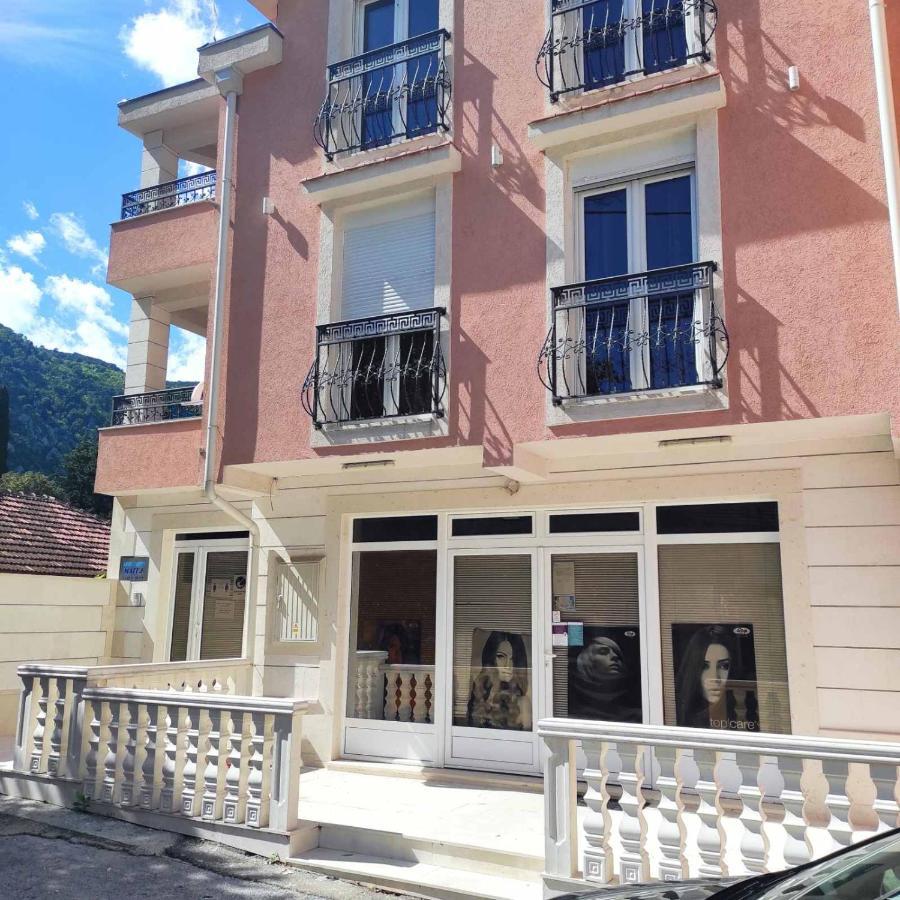 Apartmani Matej Cattaro Esterno foto