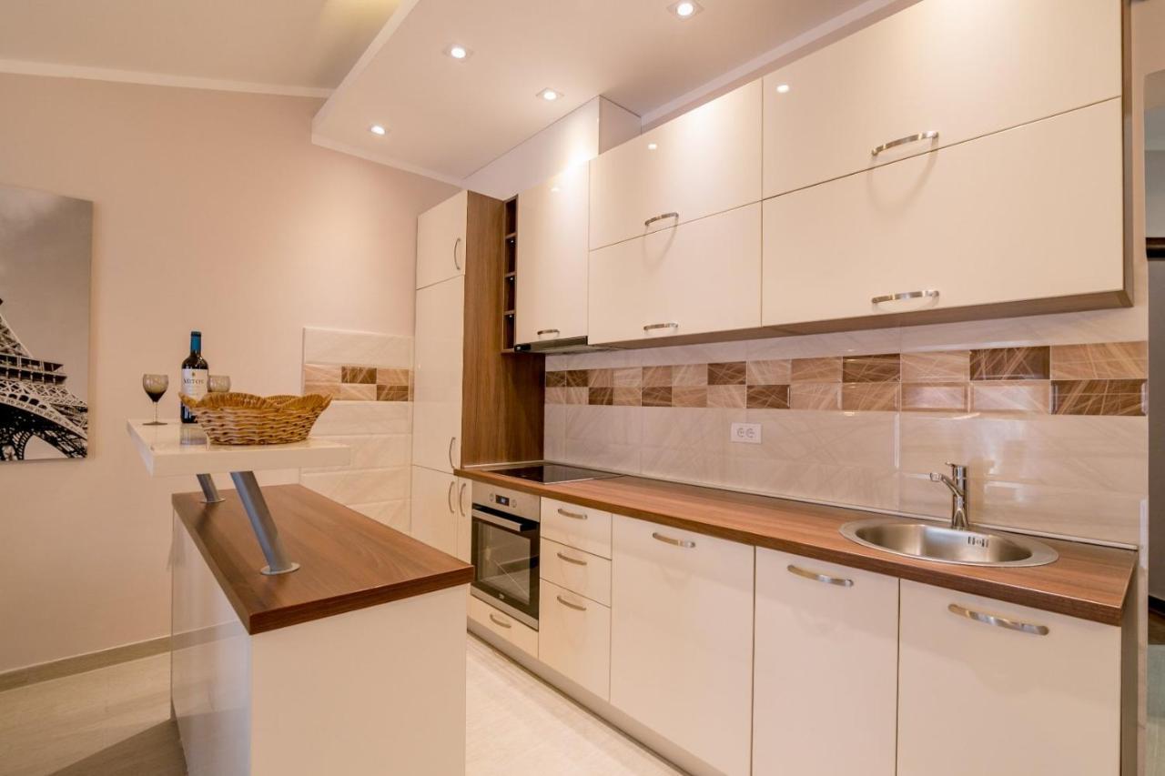 Apartmani Matej Cattaro Esterno foto