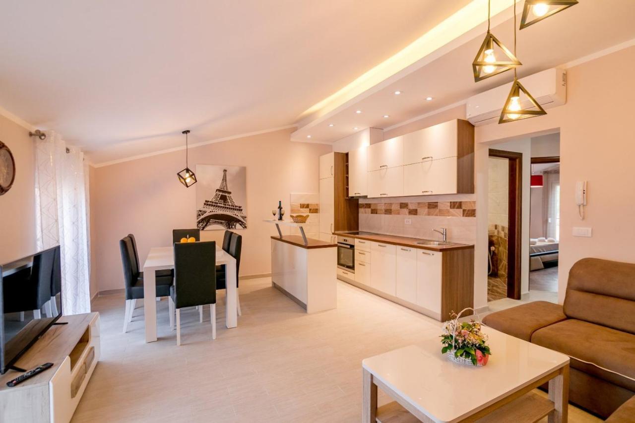 Apartmani Matej Cattaro Esterno foto